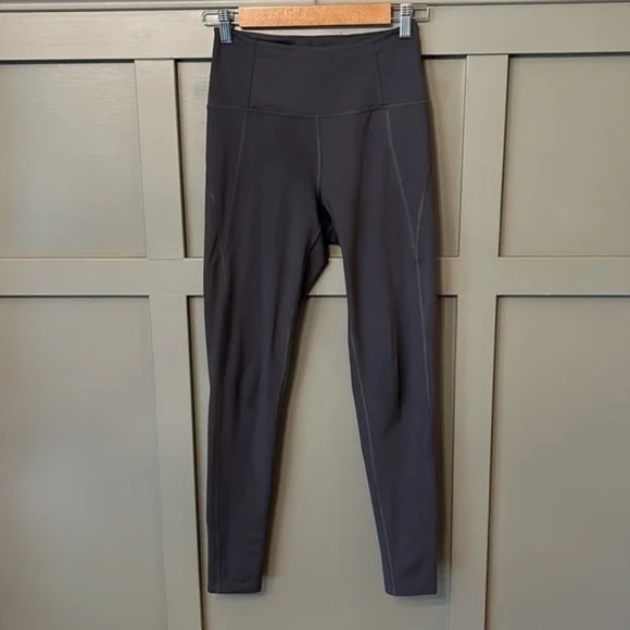 Girlfriend Collective Compressive High Rise Leggings Charcoal Gray Size Small - Picture 3 of 8